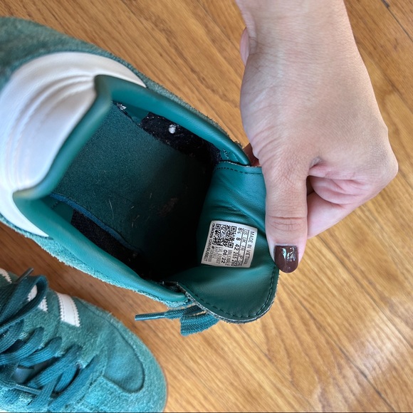 Adidas Samba Collegiate Green Gum Sole size 8.5 - Picture 6 of 6